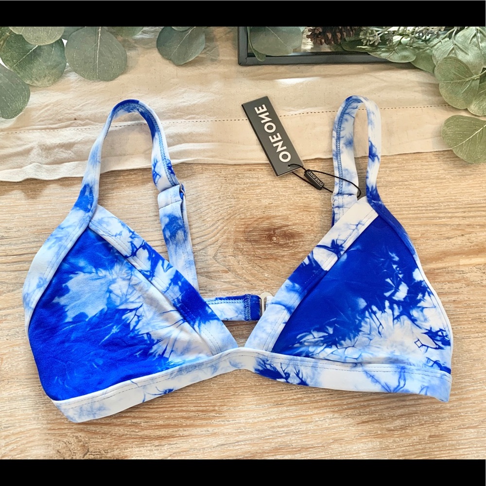 Blue and white tie dye triangle top swimwear